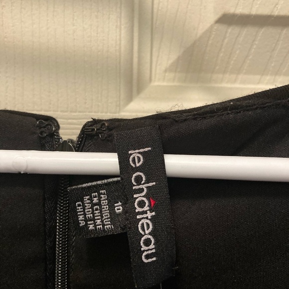 Le chateau lace fitted dress size 10 - Picture 3 of 5